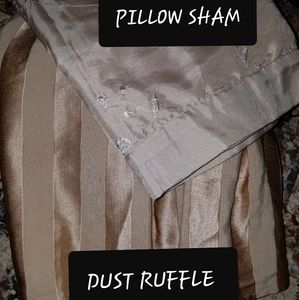 Fortunoff Dust Ruffle with Free Pillow Sham Full